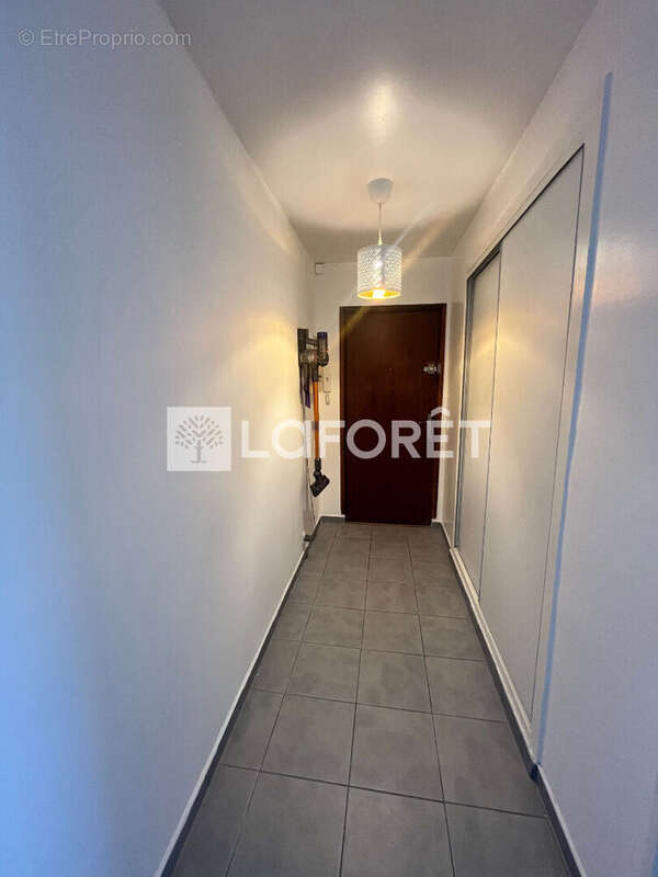 Appartement Villemomble 2 pièce(s) 50 m2 - photo 13