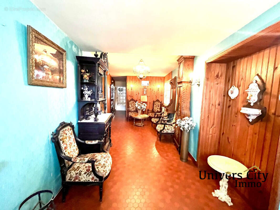Maison à AVRILLE