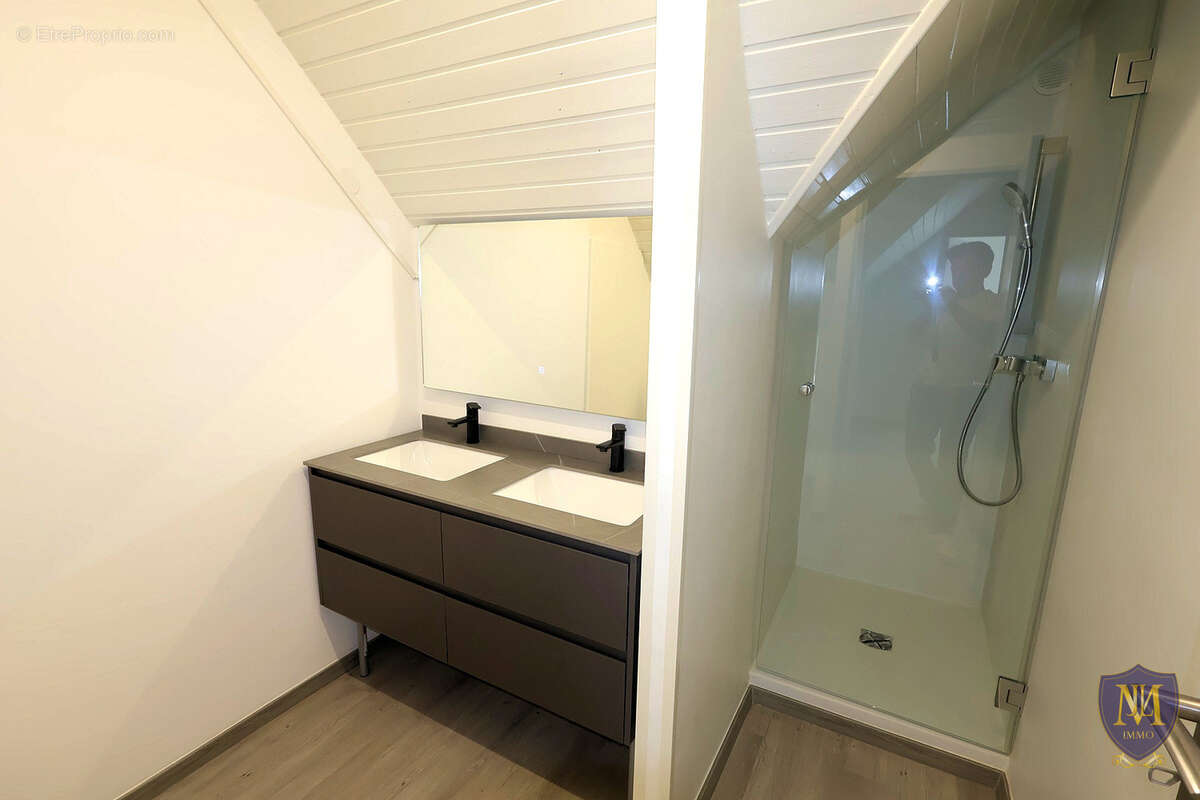 Saint-louis neuweg maison rénovée de 128 m2 avec piscine sur 9,48 ares de terrain - photo 7