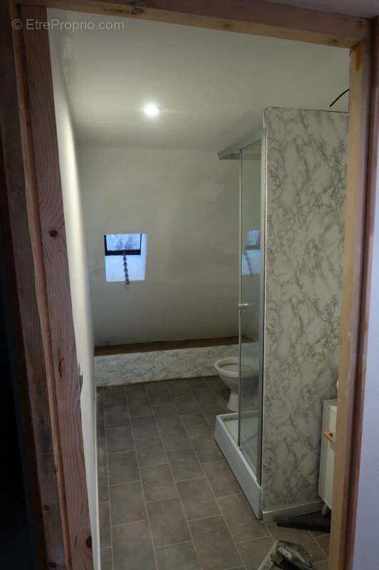 Maison à VARS-SUR-ROSEIX