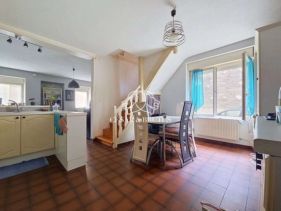 Maison 114 m² à Ampuis  - photo 6