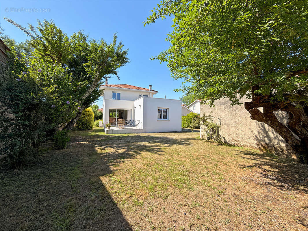 Maison à PESSAC