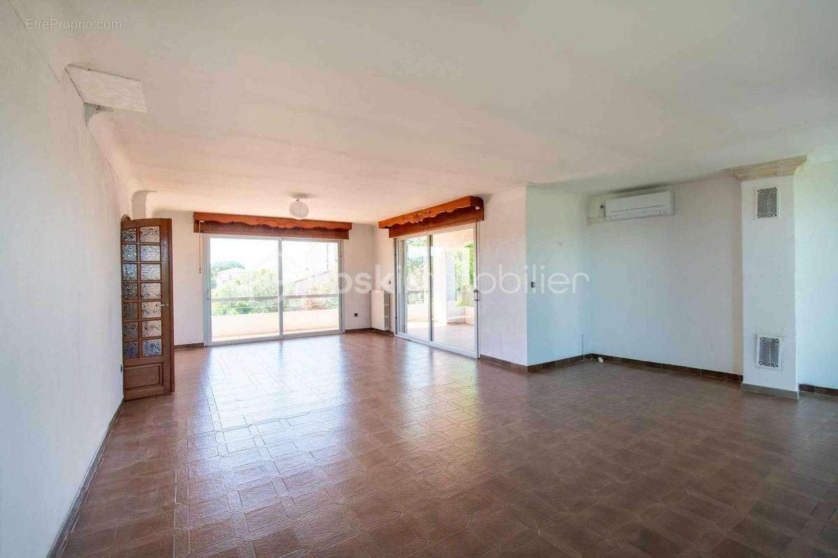 Maison à BALARUC-LE-VIEUX