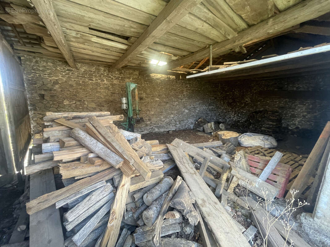 Maison à PERPEZAT
