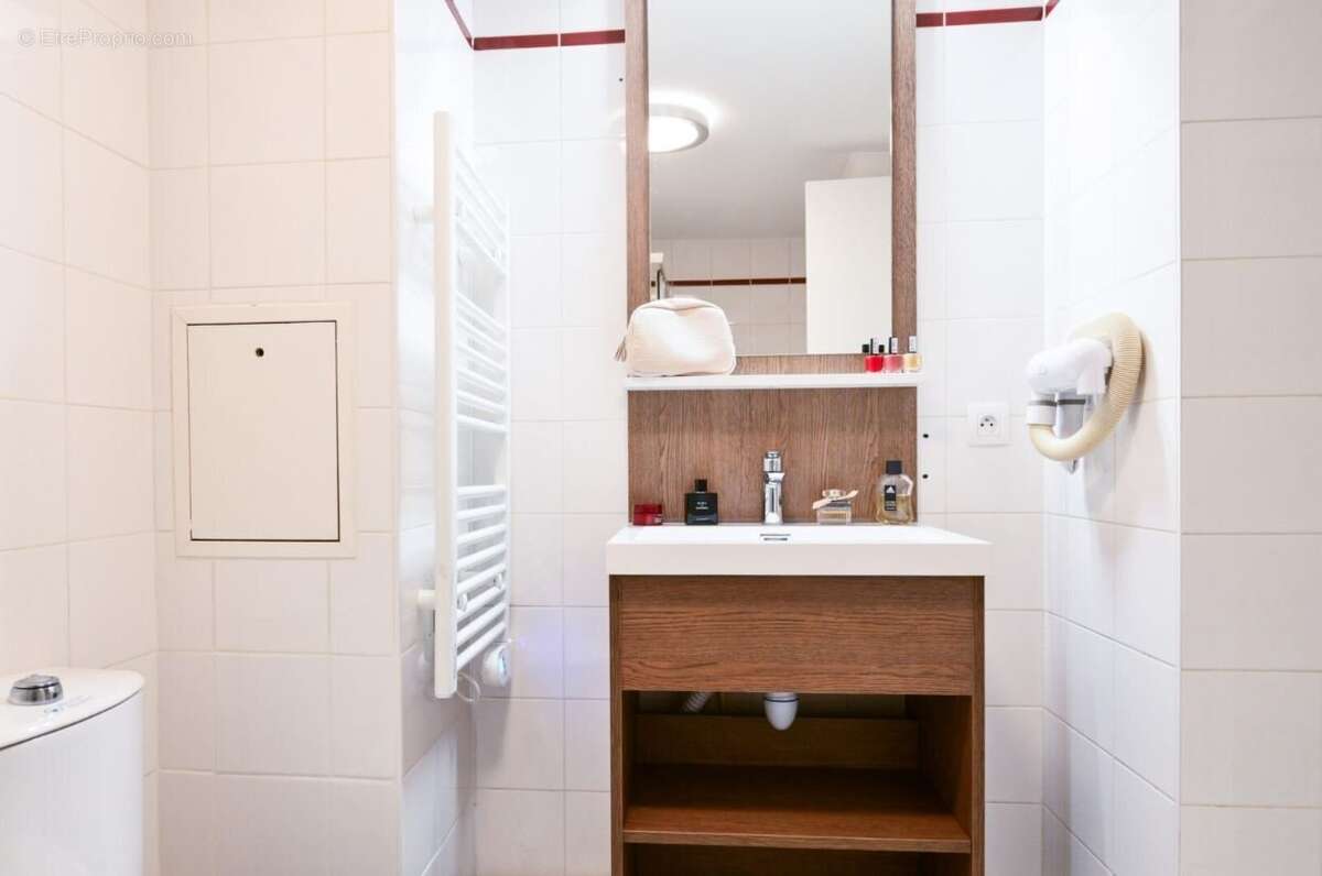 INVESTISSEMENT LOCATIF  ST-CYR-L'ÉCOLE  Résidence Affaires Zenitude Versailles Saint-Cyr-l'École  6,69 % de rentabilité - photo 5