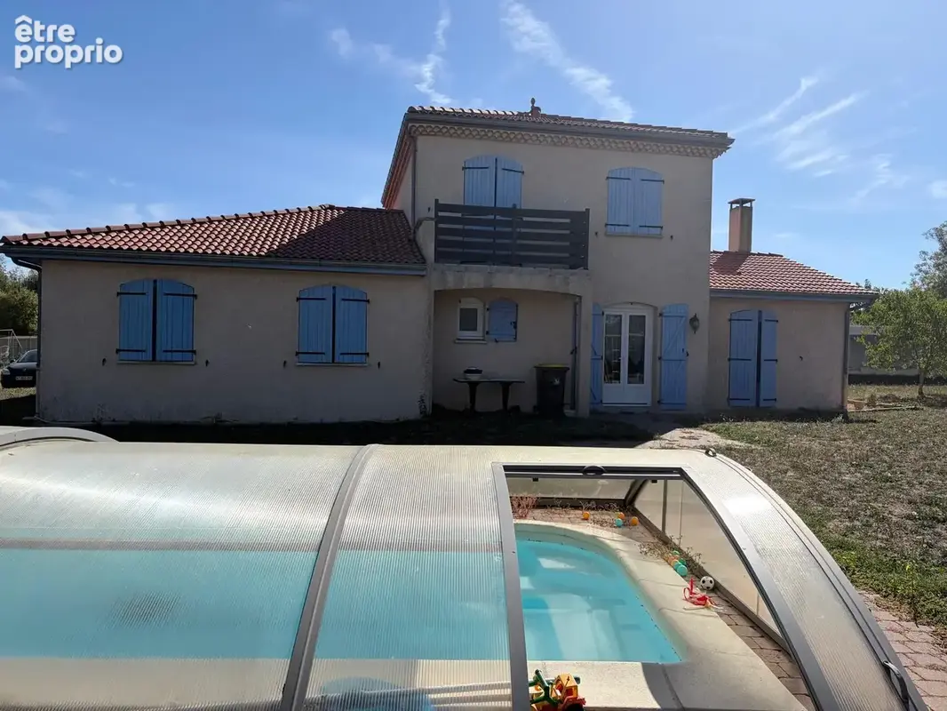Maison à THURET