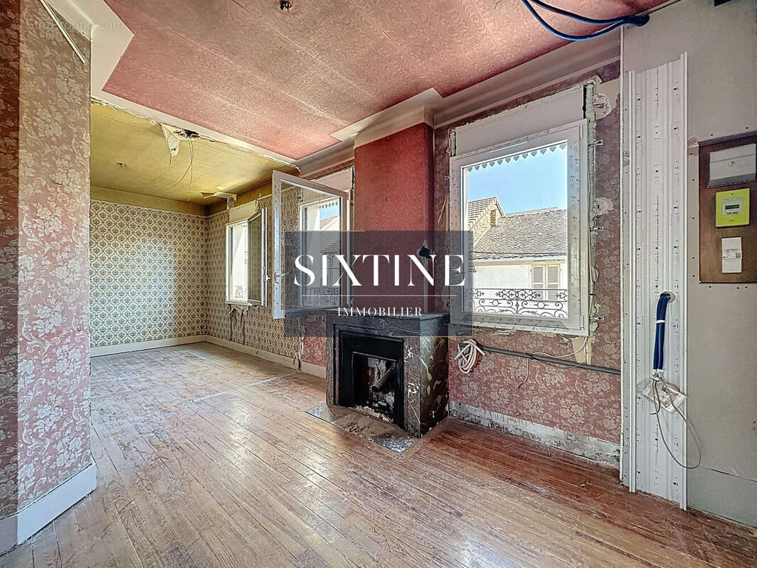 Appartement à BOURGOIN-JALLIEU