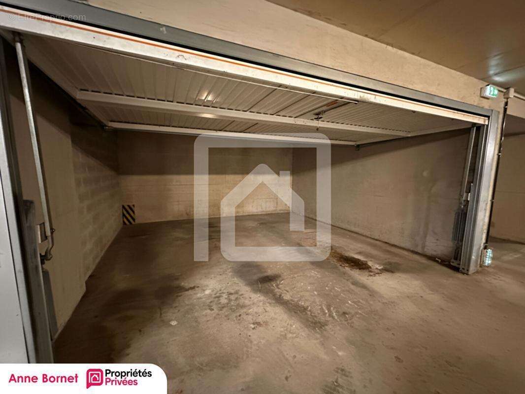 Appartement en toit-terrasse avec 48 m2 d'extérieur, double garage, cave - photo 14