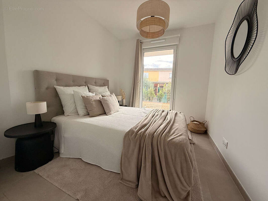 Appartement à VILLENEUVE-LOUBET