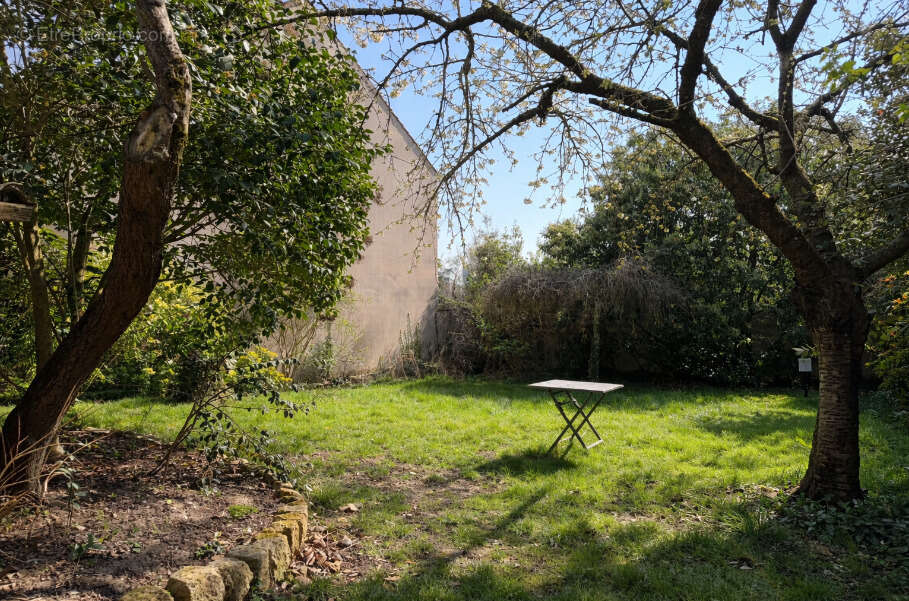 Appartement à BAGNEUX