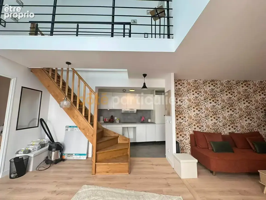 Appartement local commercial La Courneuve 6 pièce(s) 92.39 m2 - photo 4
