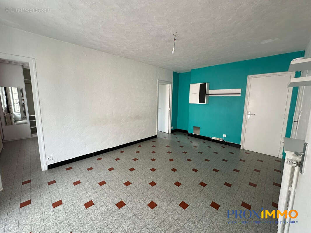 Appartement à SAINT-MARTIN-D'HERES