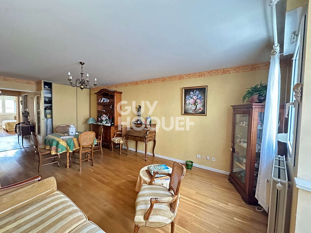 Appartement à LYON-4E