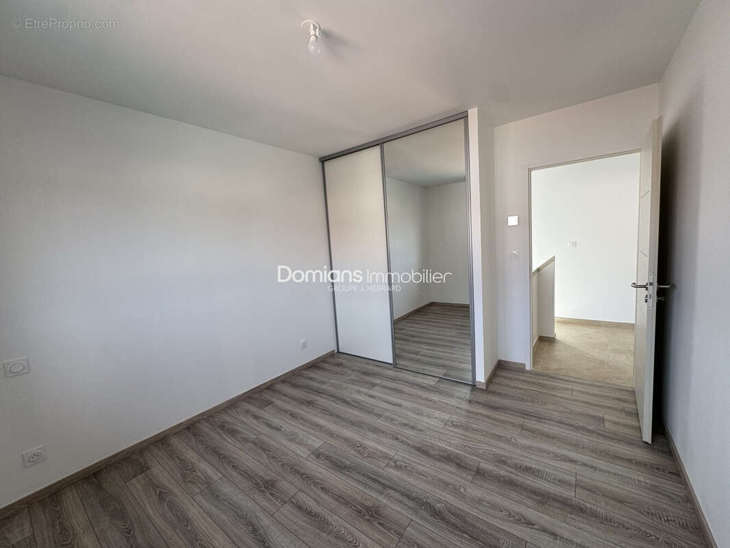 Maison 127 m² à Thuir  - photo 8