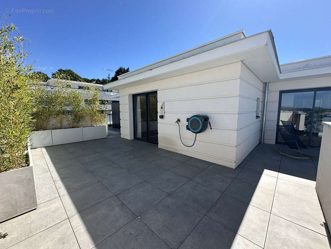 Appartement à VETRAZ-MONTHOUX