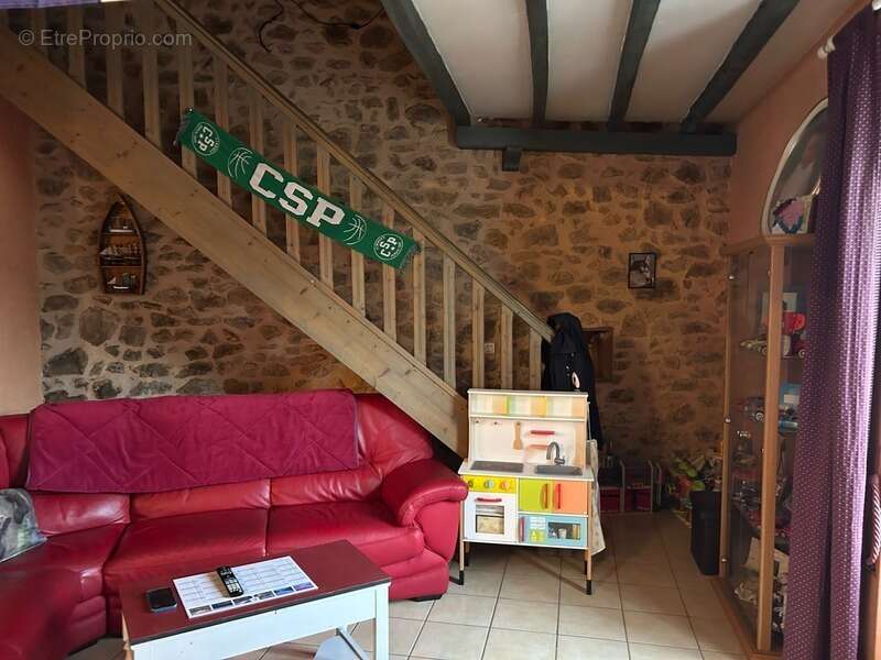 Maison à MAGNAC-LAVAL