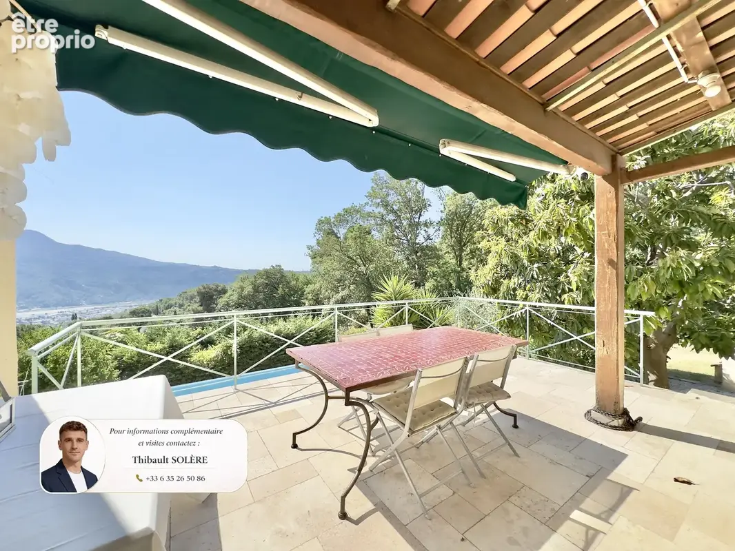 Maison 5 pièces 245 m² à vendre à Carros (06510) - photo 2