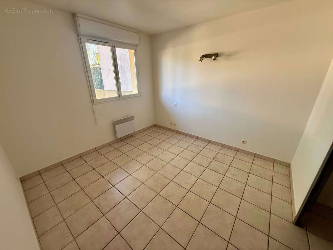Appartement 2 pièces avec jardin privatif + parking - photo 3