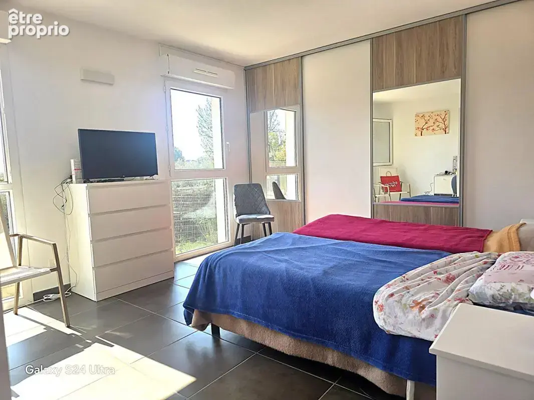 Villa de plain pied T5  de 84 m² + souplex habitable de 84 m² ; soit 168 m² sur 234 m² de terrain - photo 9