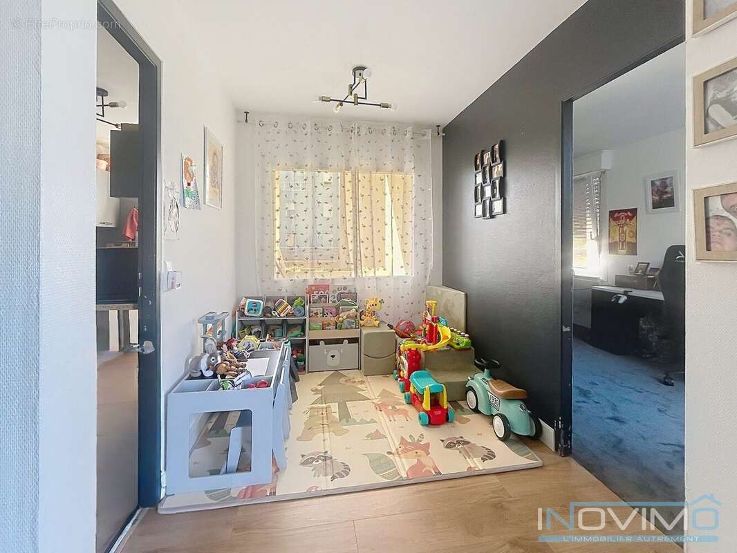 Appartement 87 m² à Grande-Synthe  - photo 5