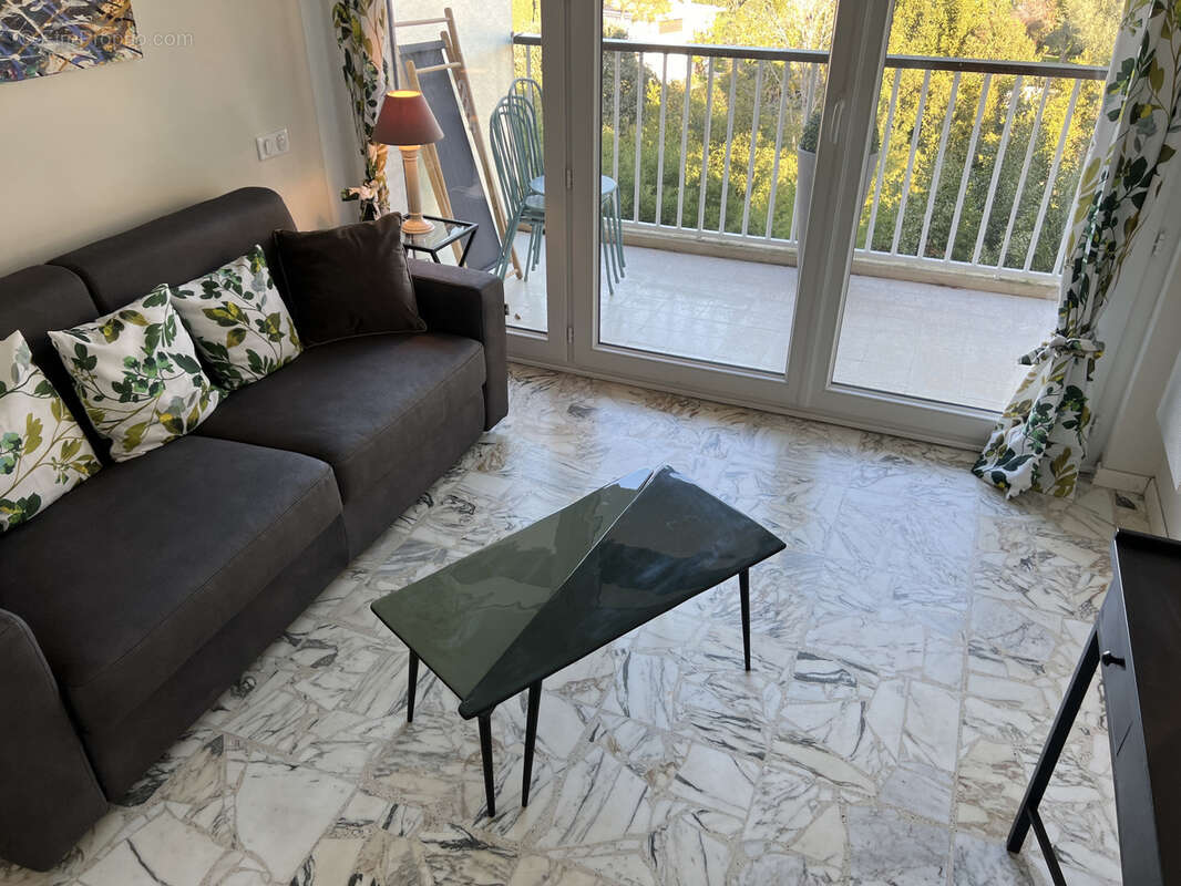 Cannes basse californie t3/t4 de 94m2 terrasses sud 40m2 garage cave - photo 15