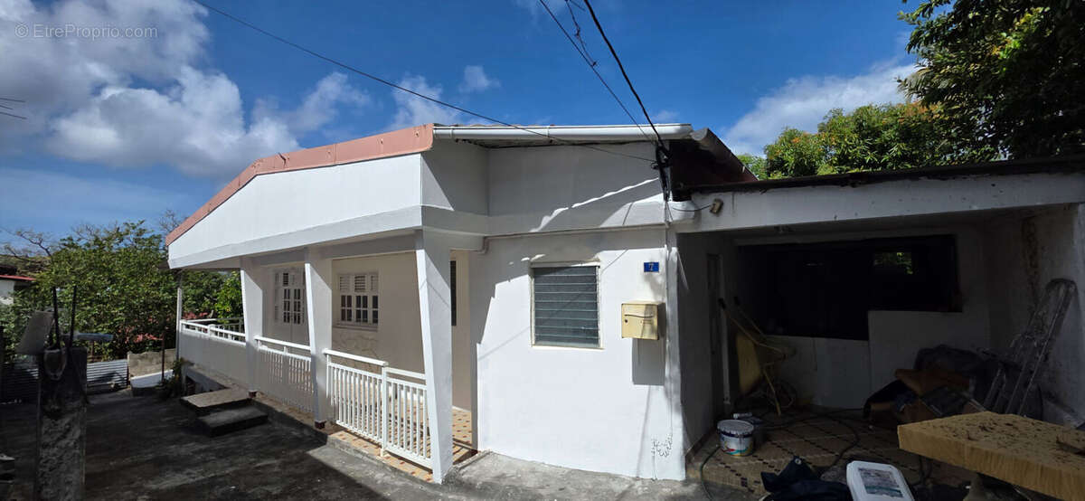 Maison à SCHOELCHER