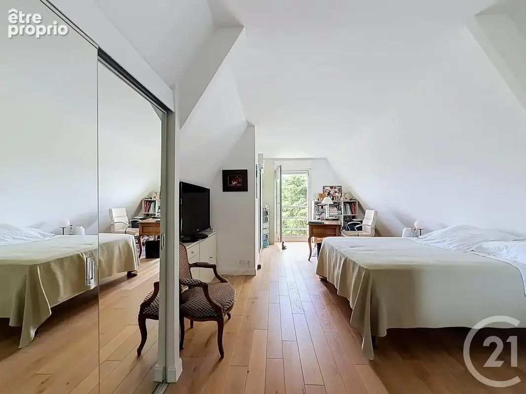 Maison 10 pièces 330 m² à vendre à Chartres (28000) - photo 11