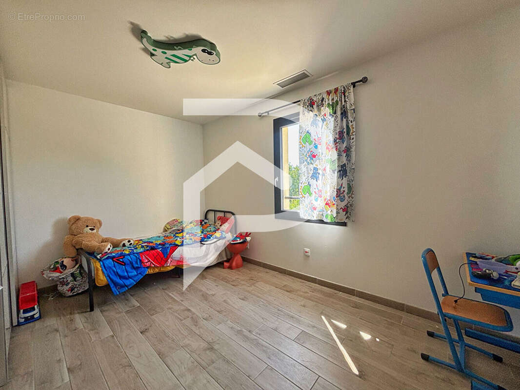 Maison Fuveau 5 pièce(s) 116 m2 de 2018 - photo 12