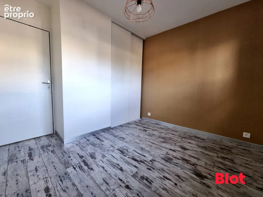 Maison 6 pièces 123 m² à vendre à La Meziere (35520) - photo 4