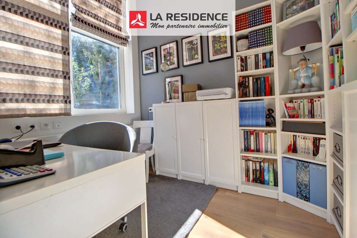 Maison à VERNEUIL-SUR-SEINE