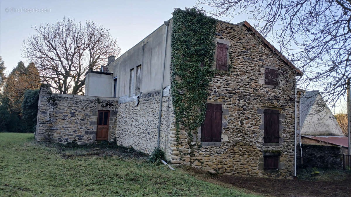 Maison à LE VIGEAN