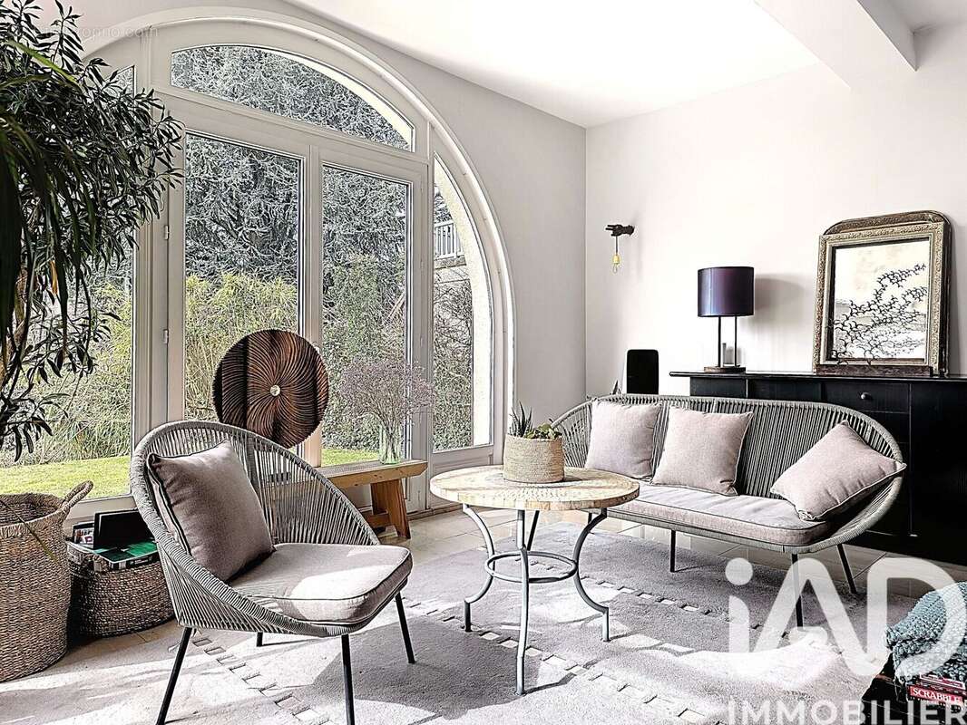 Photo 4 - Maison à VERRIERES-LE-BUISSON