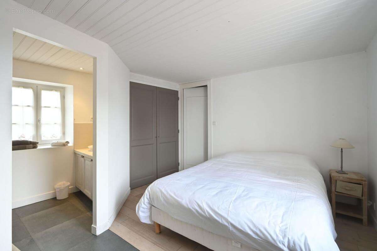 Maison à LE BOIS-PLAGE-EN-RE