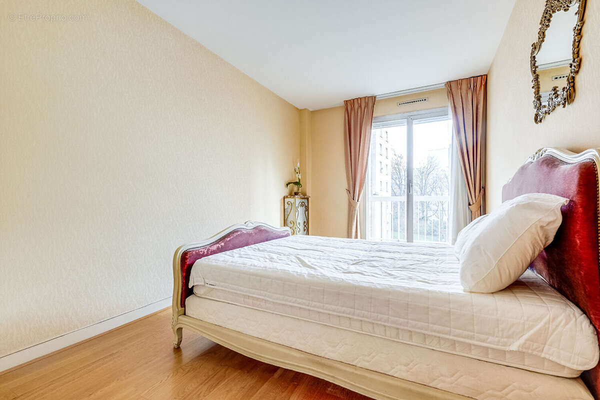 Appartement à PARIS-20E
