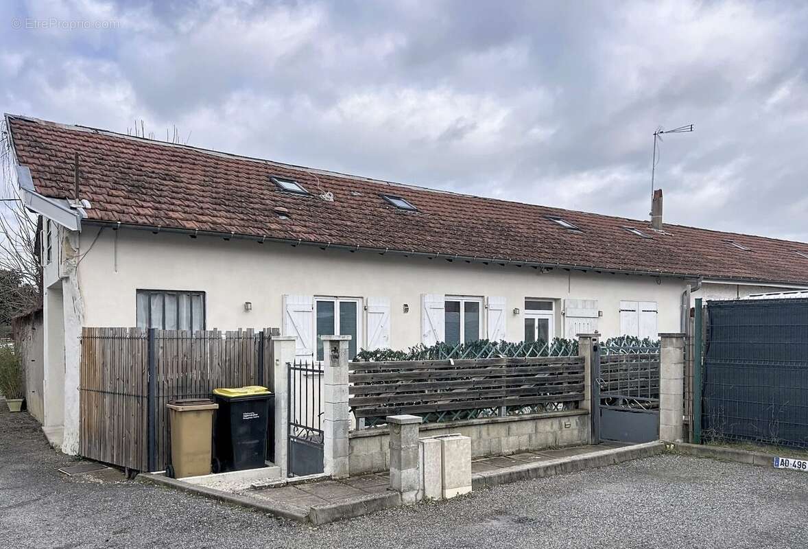 Maison à VILLEFRANCHE-SUR-SAONE