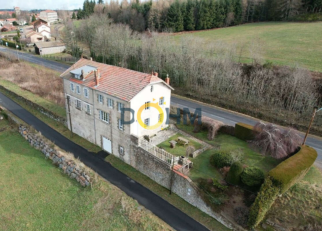 Maison à LA CHAISE-DIEU