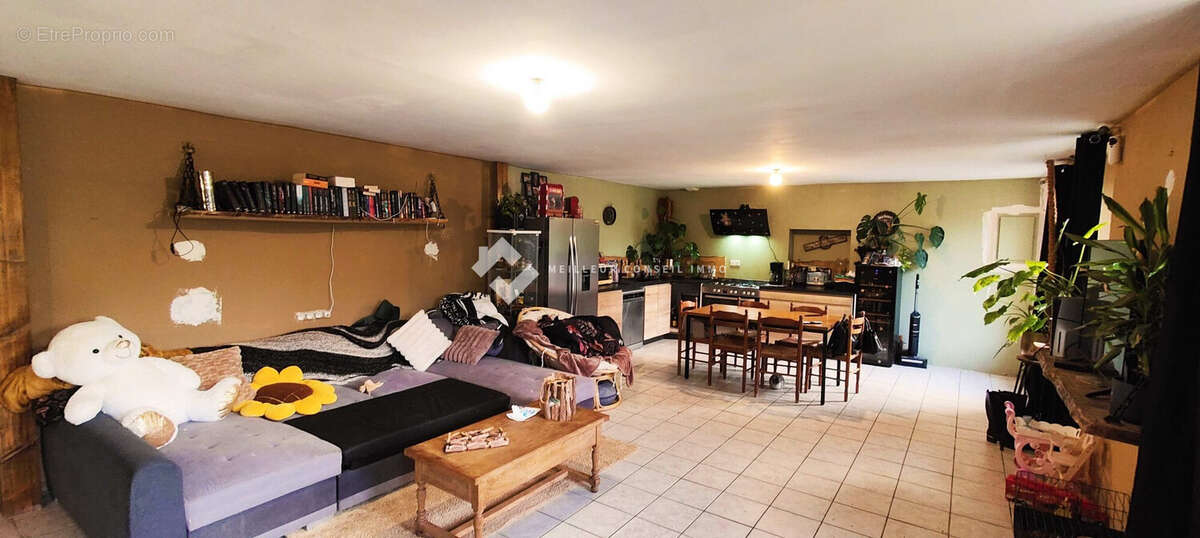 Maison à PLUSSULIEN