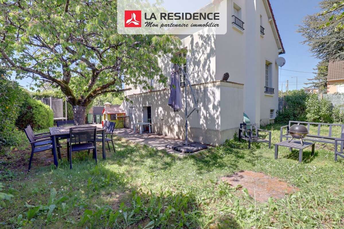 Maison 85 m² à Villiers-Saint-Frederic  - photo 2