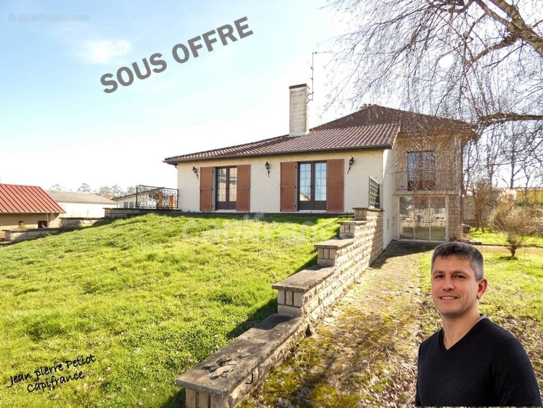 Maison à SAINT-MARTIN-EN-BRESSE