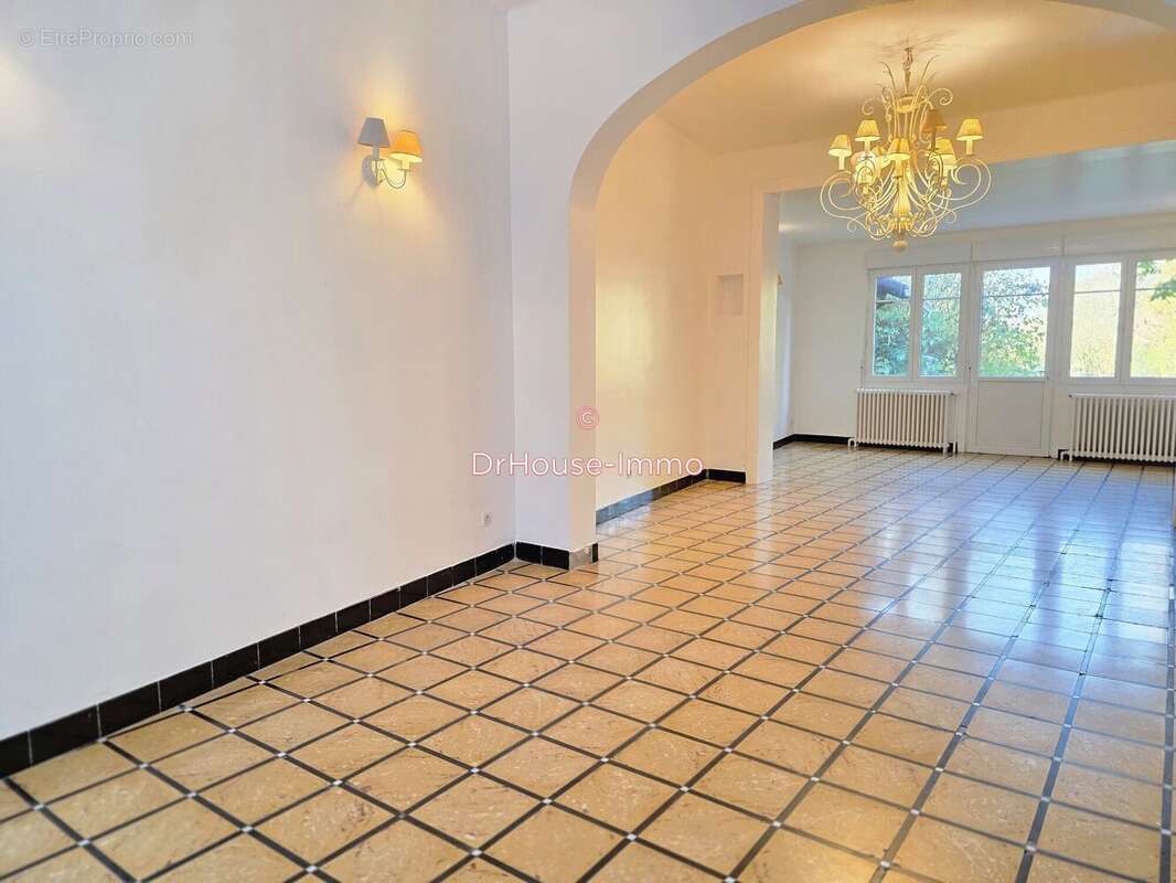 Maison 204 m² à Somain  - photo 95