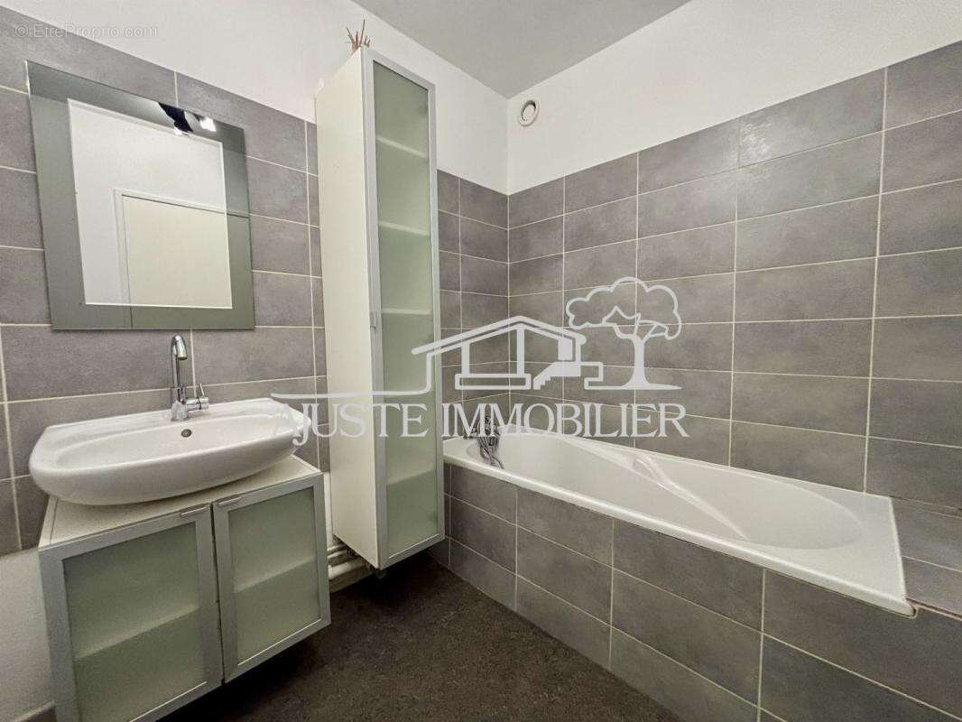 Appartement à MARIGNANE