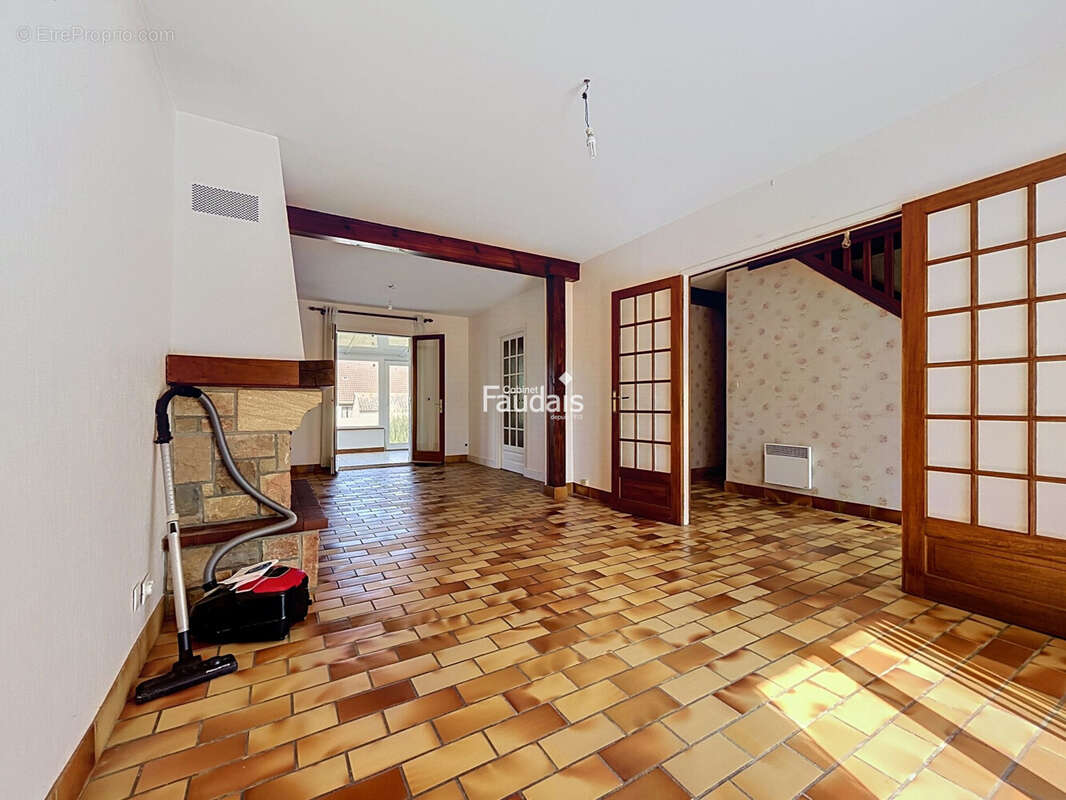 Maison 126 m² à Grandcamp-Maisy  - photo 5