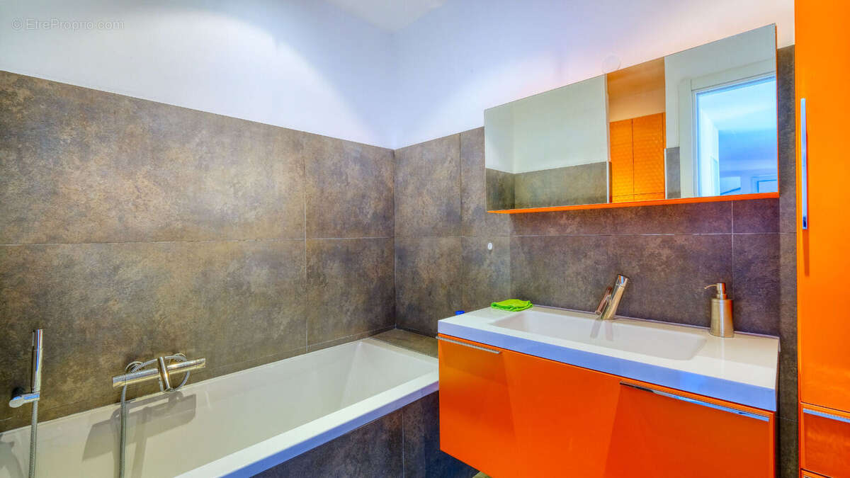 Appartement à VILLE-DI-PIETRABUGNO