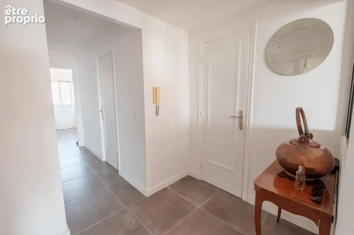 Front de mer - cros de cagnes / pinede 3p 68m2 résidence de standing vue mer - photo 6