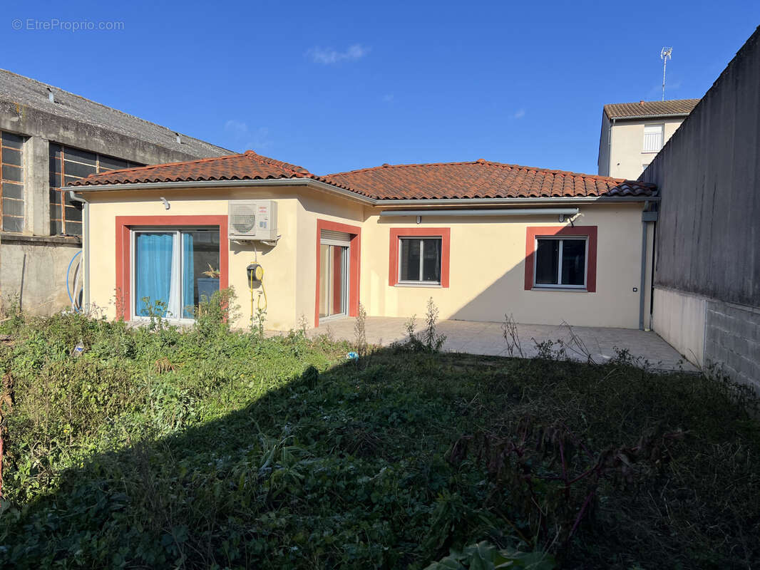 Maison à CASTELSARRASIN
