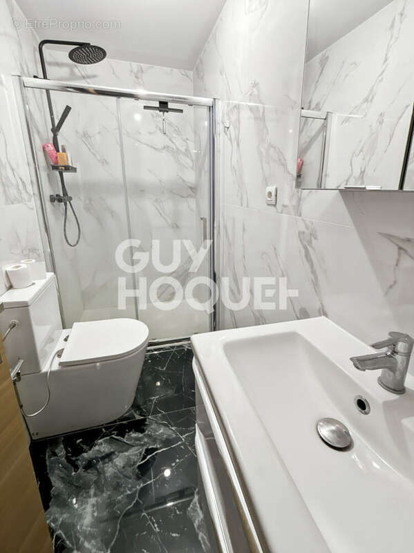 Appartement à FONTENAY-TRESIGNY