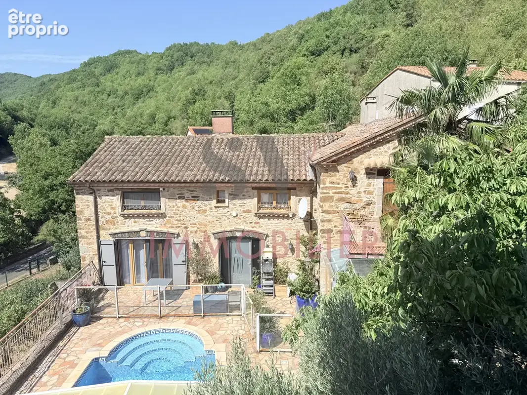 Maison à AVENE
