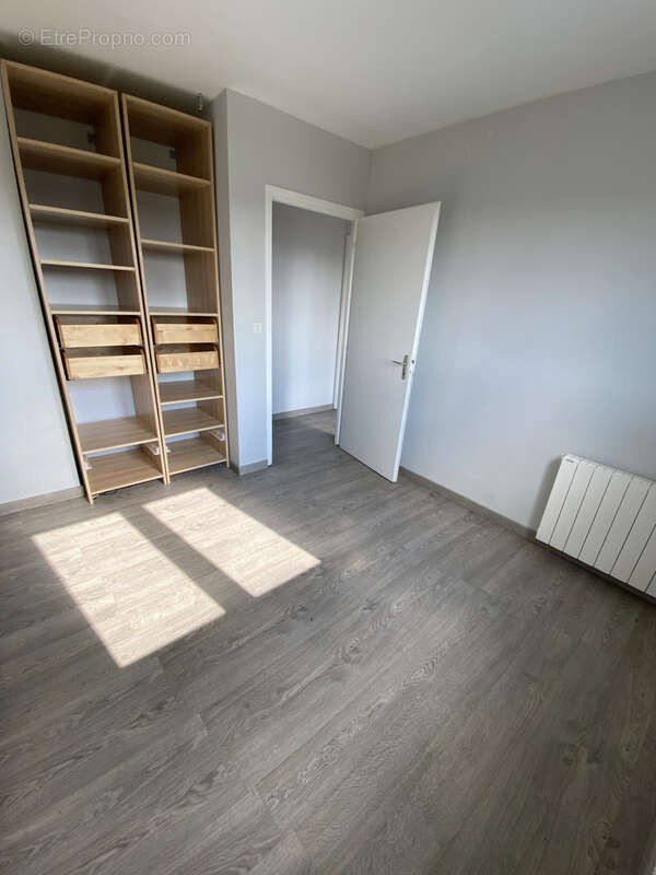 Beau duplex 6 pièces 105 m2   Loggia sud, garage & balcon   Onet-le-Château (La Baleine) - photo 16
