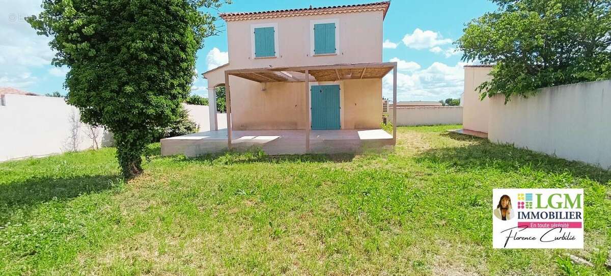 Villa 4 pièces avec garage sur un terrain de 688m² au bout d'une impasse - photo 4