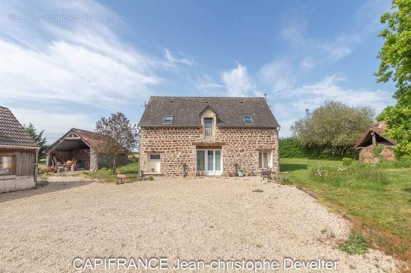 Maison à CEAUCE
